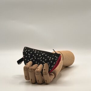 Monedero LIRA-triángulo negro.