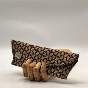 Fundas Gafas-LULO. Geométrico marrón.