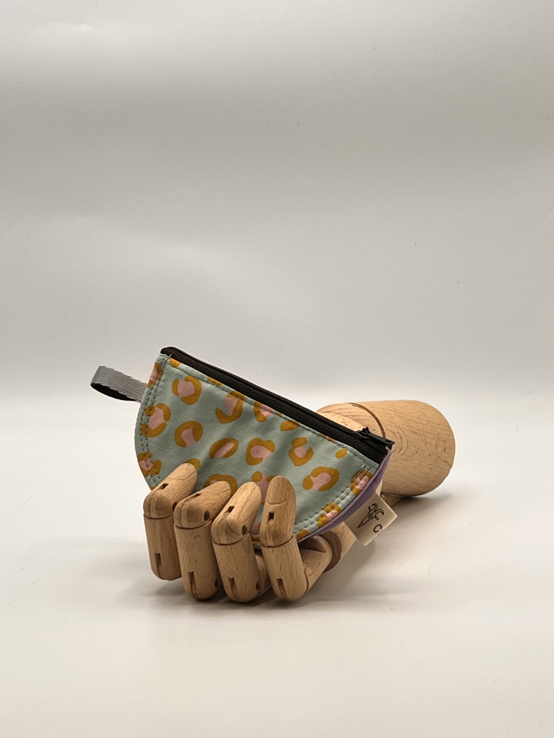 Monedero LIRA-leopardo celeste.