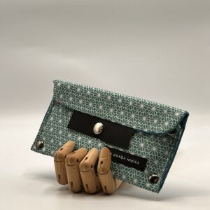 Cartera ZURI-flor geométrica.